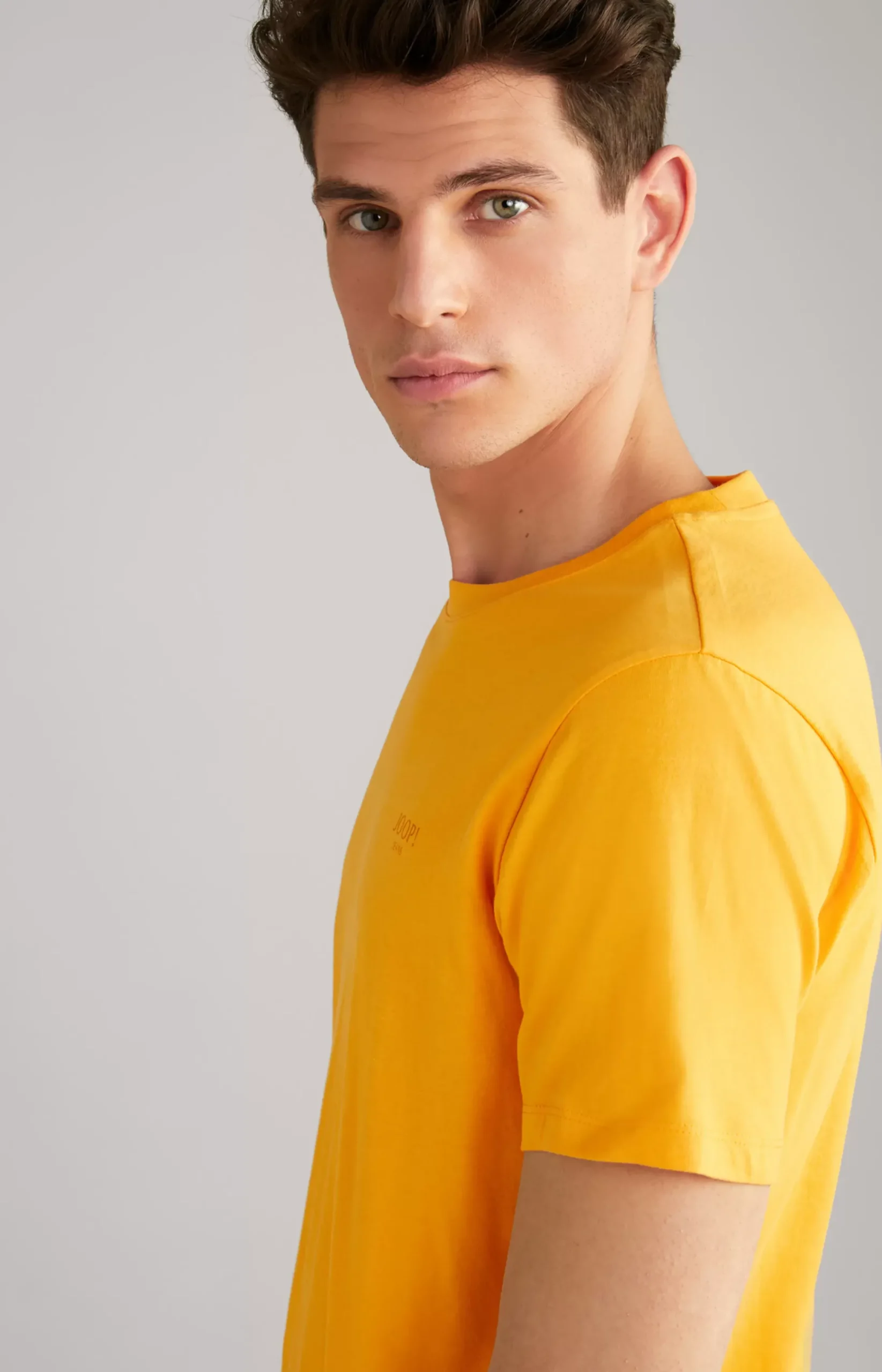 Hot JOOP! Alphis T-Shirt in medium yellow