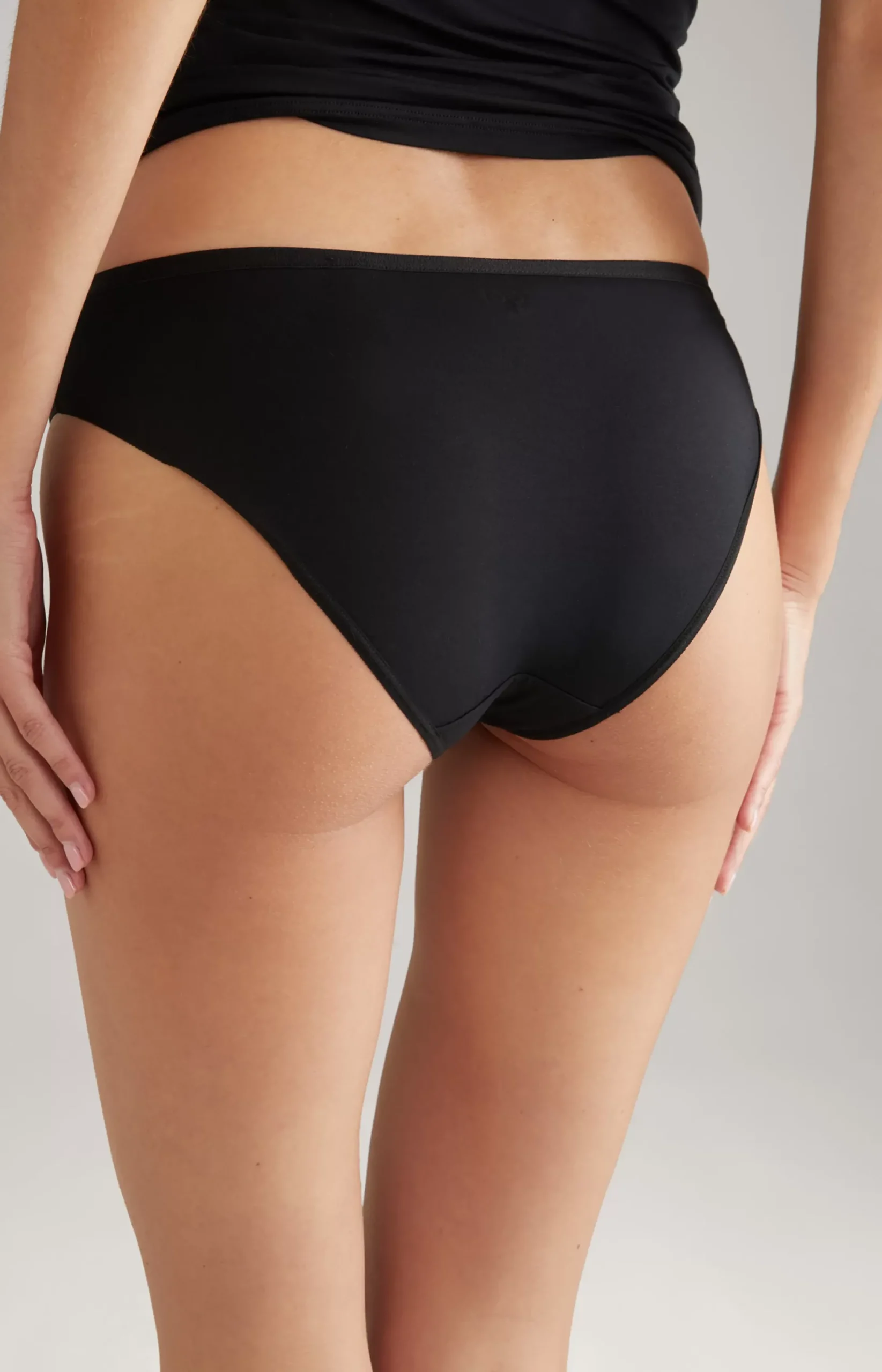 Sale JOOP! Bikini briefs in Black color_624002-400