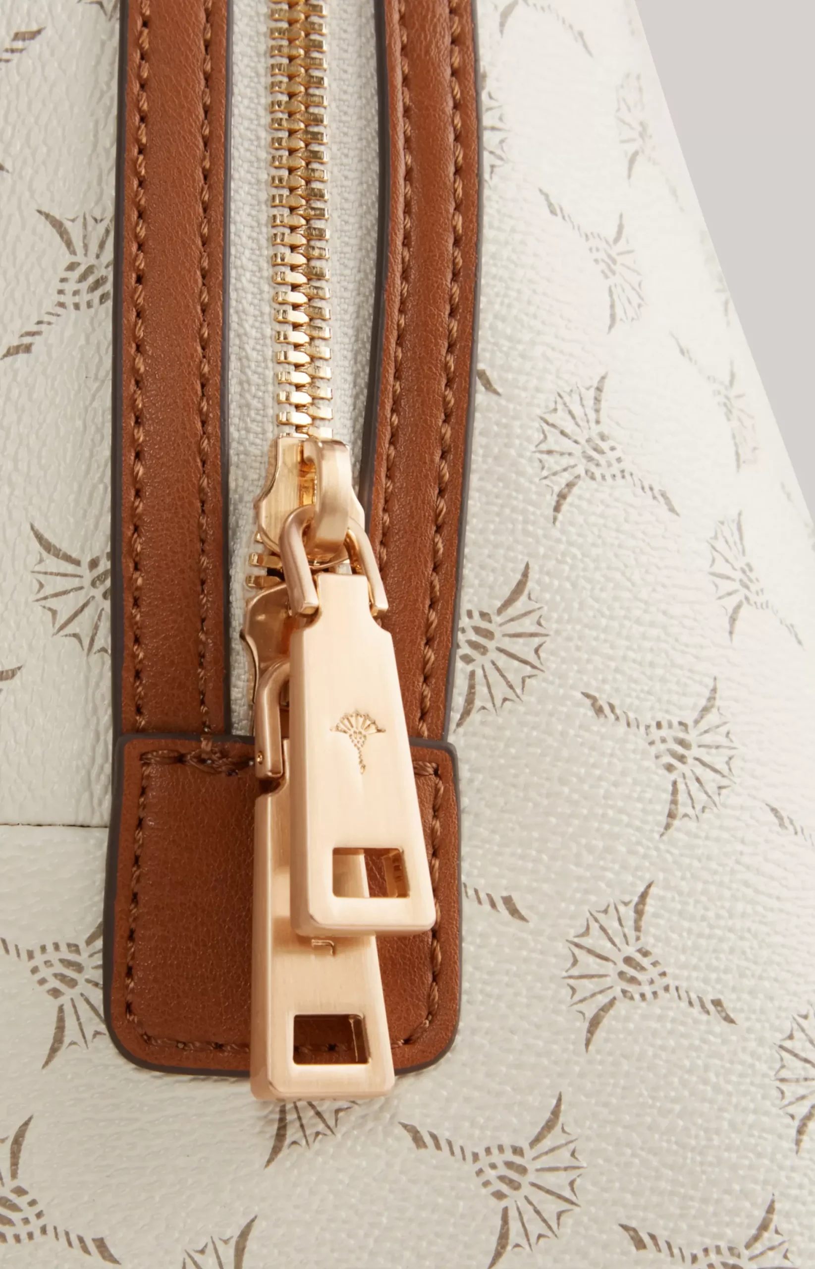 JOOP! Cortina Enrica Backpack in off-white