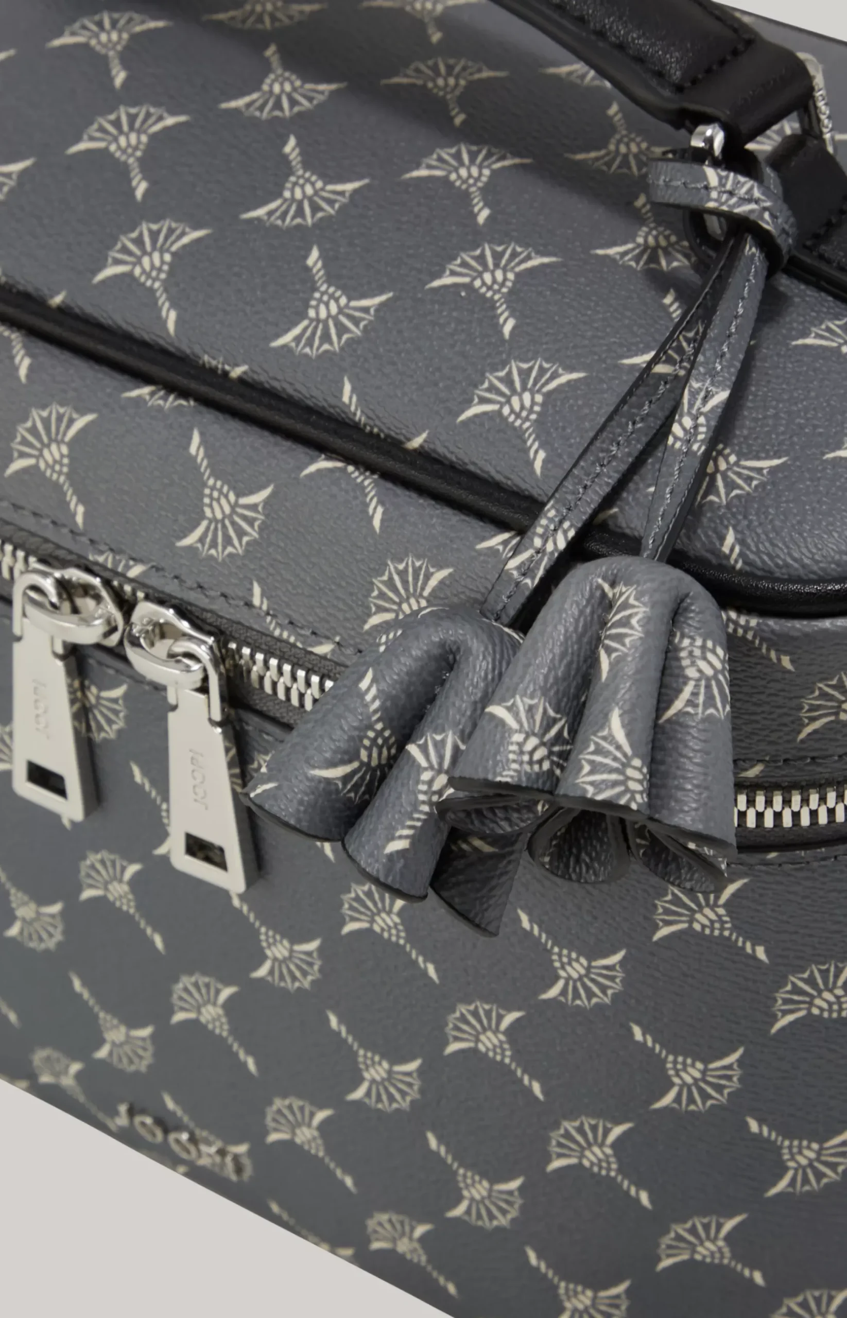 Discount JOOP! Cortina Flora Beauty Case in grey