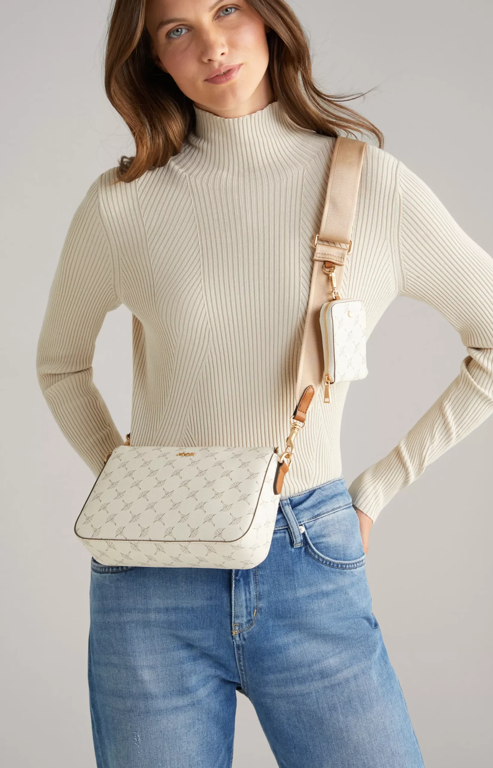 Clearance JOOP! Cortina Jasmina Shoulder Bag in off-white