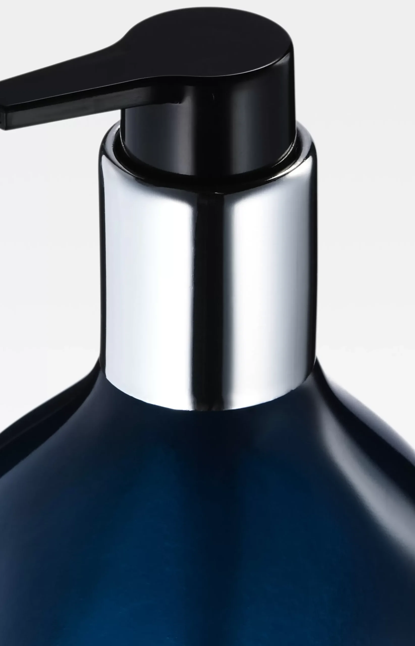 Sale JOOP! Crystal Line soap dispenser in dark blue