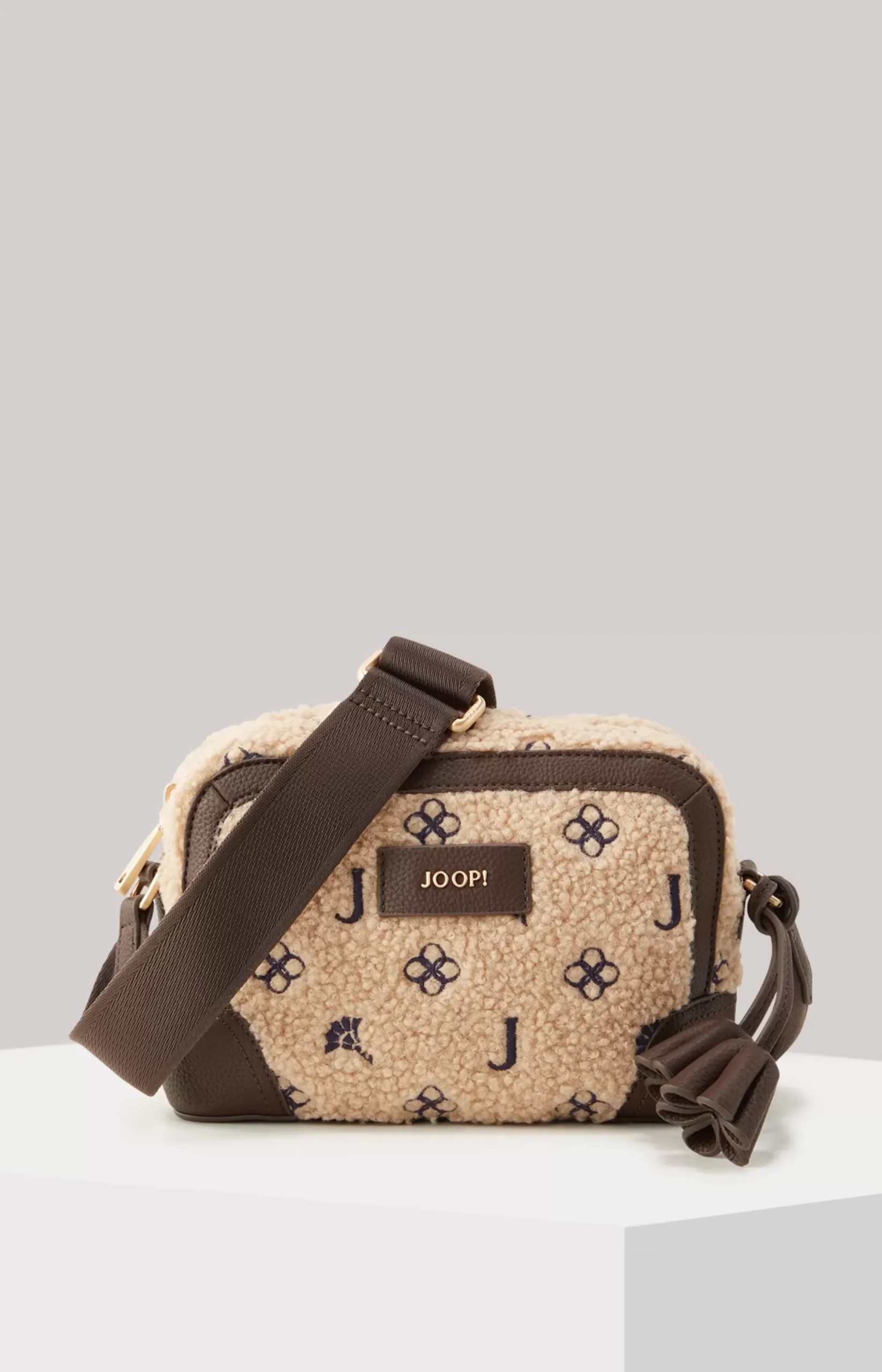 Best JOOP! Decoro Peluche Cloe Shoulder Bag in beige