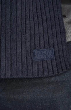 Hot JOOP! Francis Knitted Scarf in dark blue