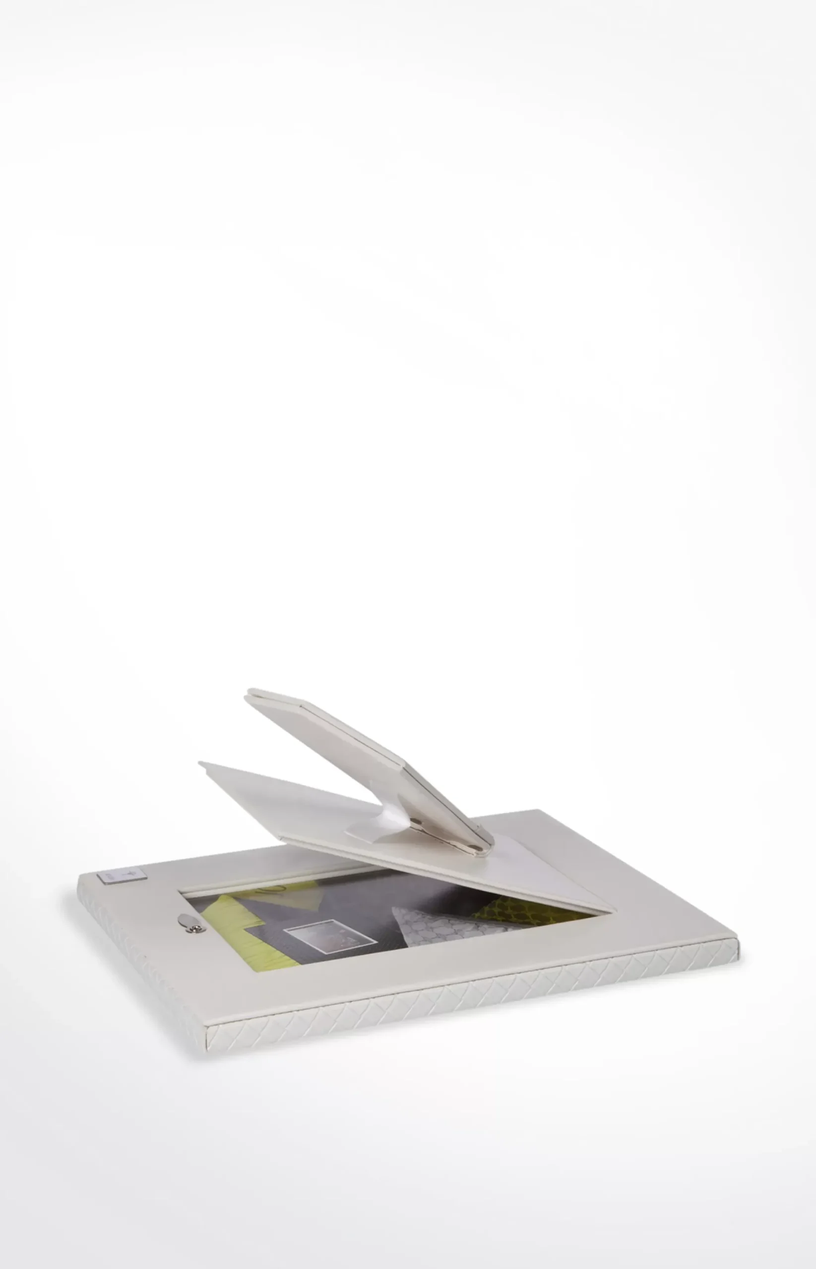 Hot JOOP! Homeline picture frame (for 10 x 15 cm photos), white herringbone light beige