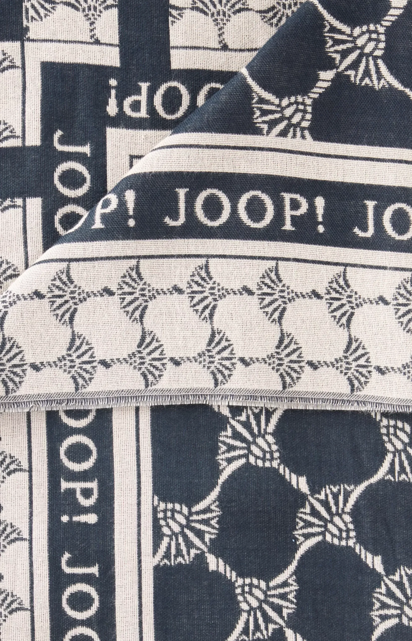 Hot JOOP! Jaquard Scarf in dark blue/beige