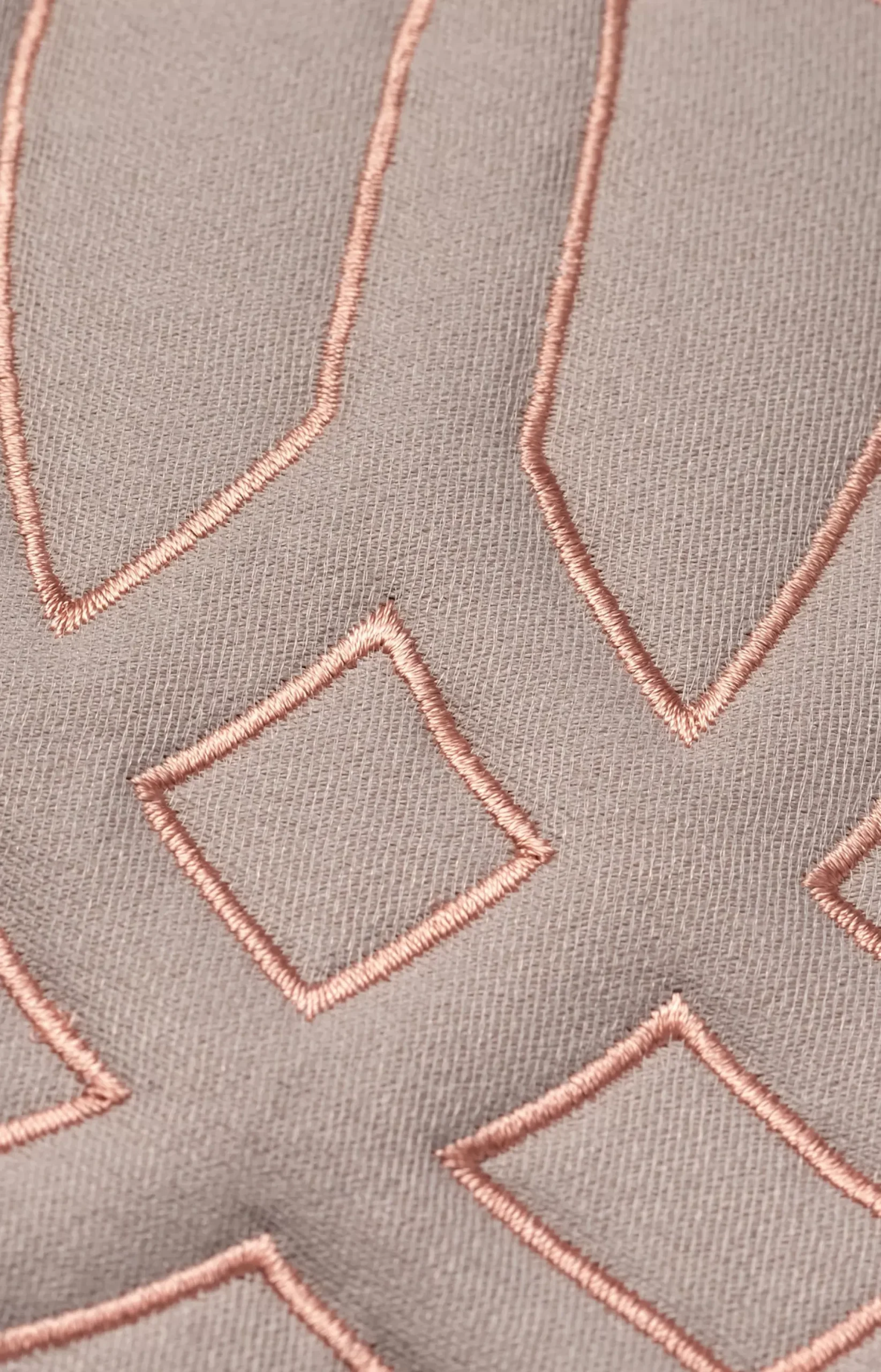 Online JOOP! MOVE Decorative Cushion Cover in rosé