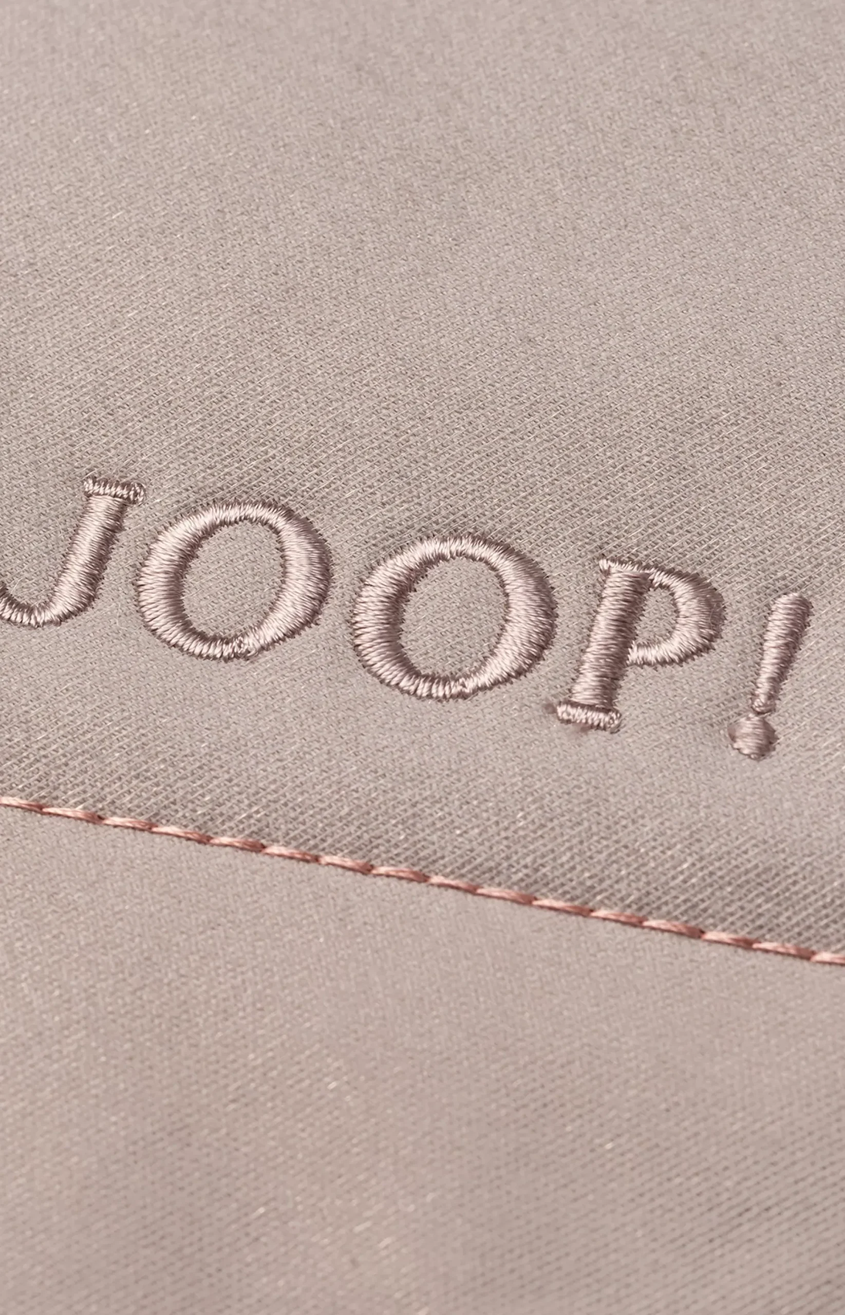 Best JOOP! MOVE Decorative Cushion Cover in rosé