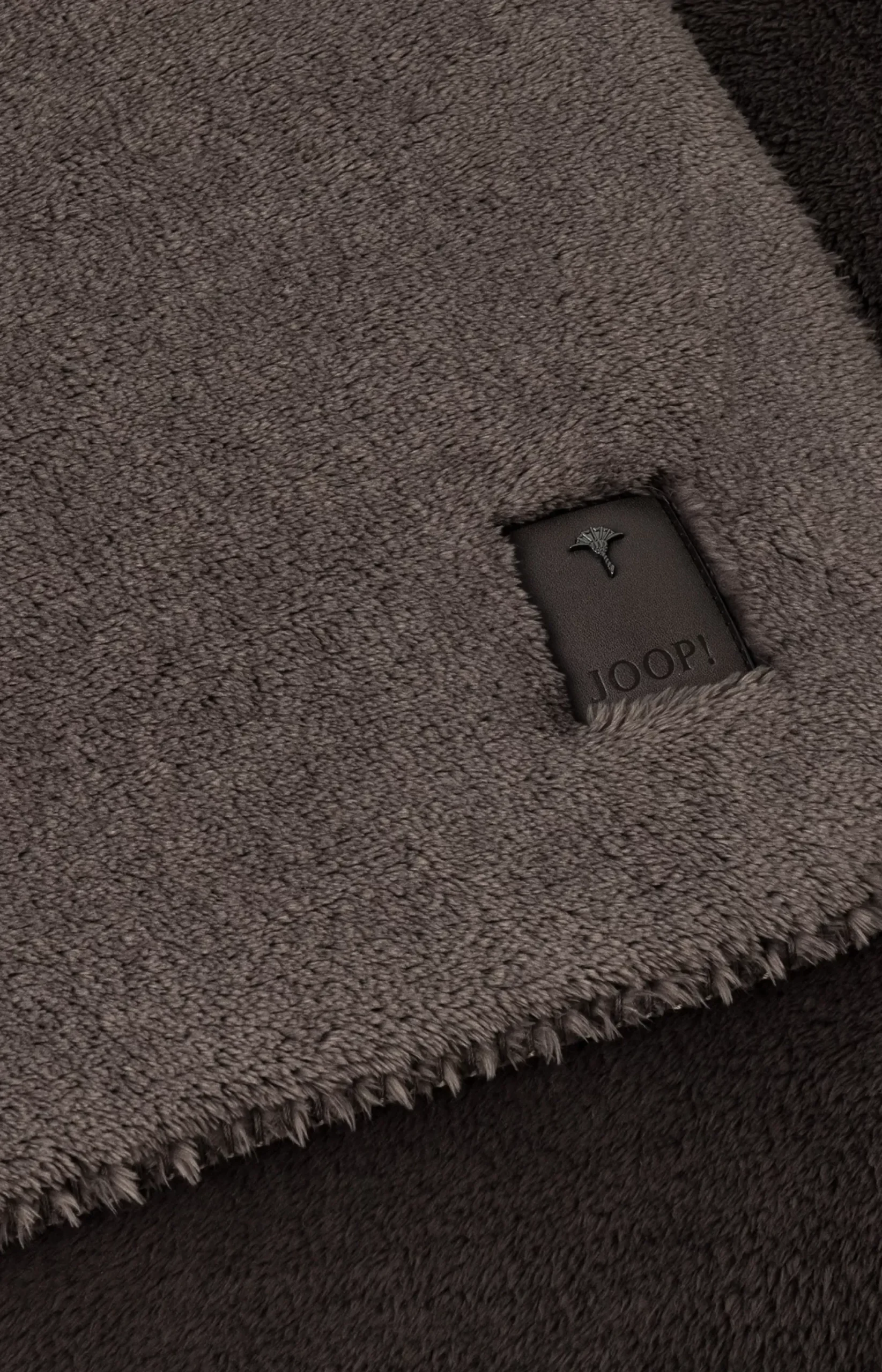 Discount JOOP! SLEEK Throw in stone