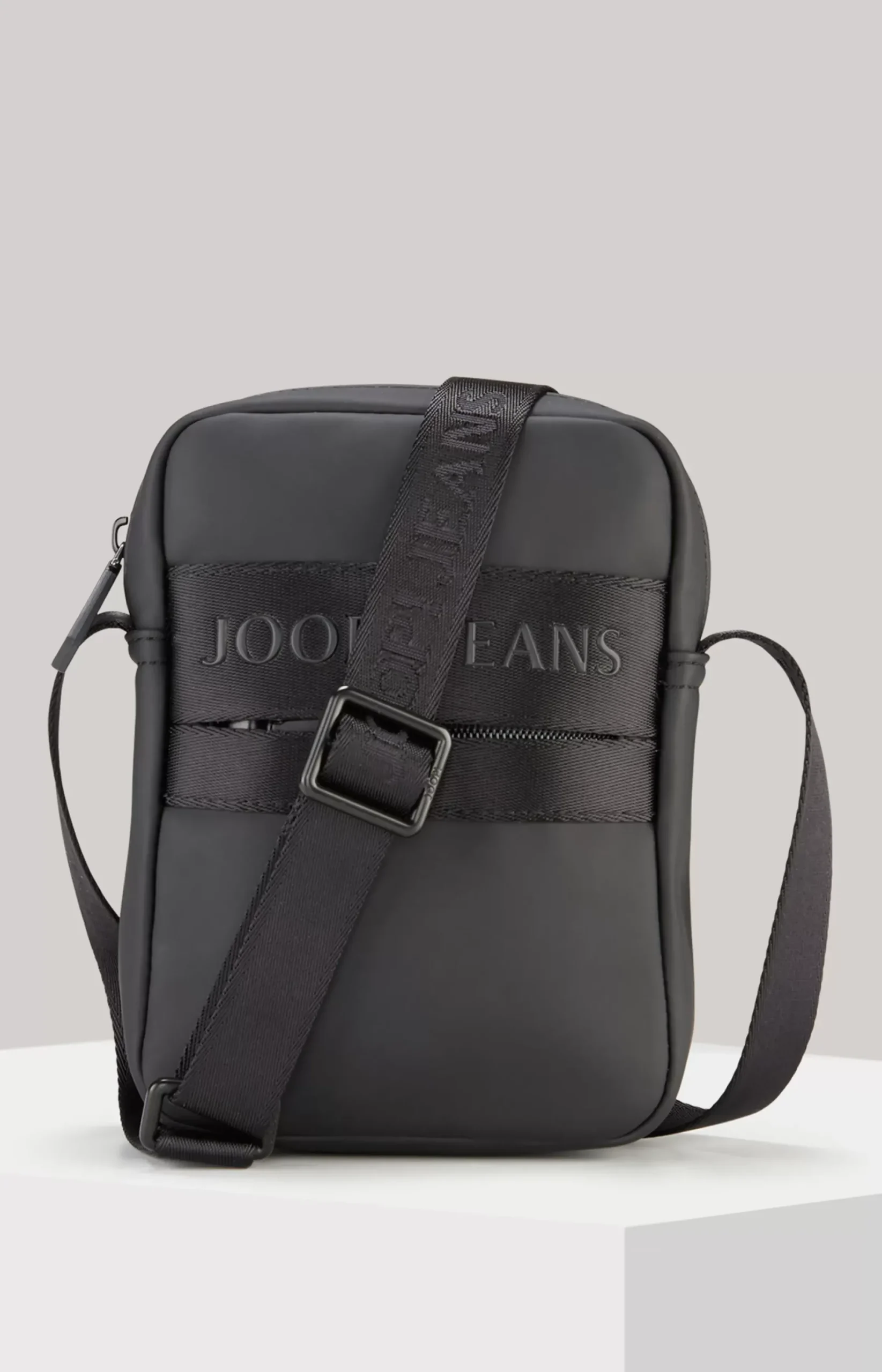 New JOOP! Modica Nuvola Rafael Shoulder Bag in black