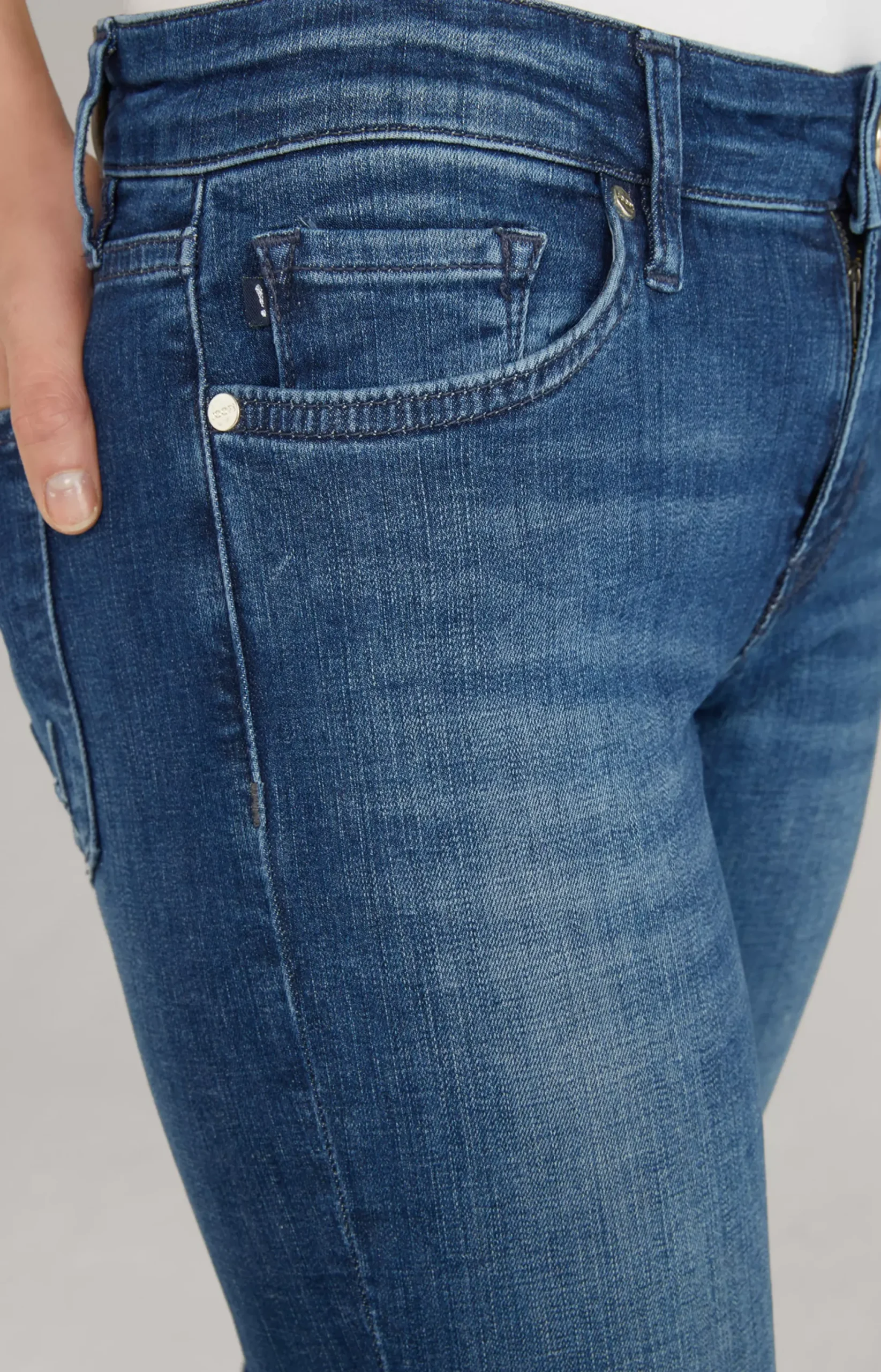 Discount JOOP! Sue Jeans in a look blue washed