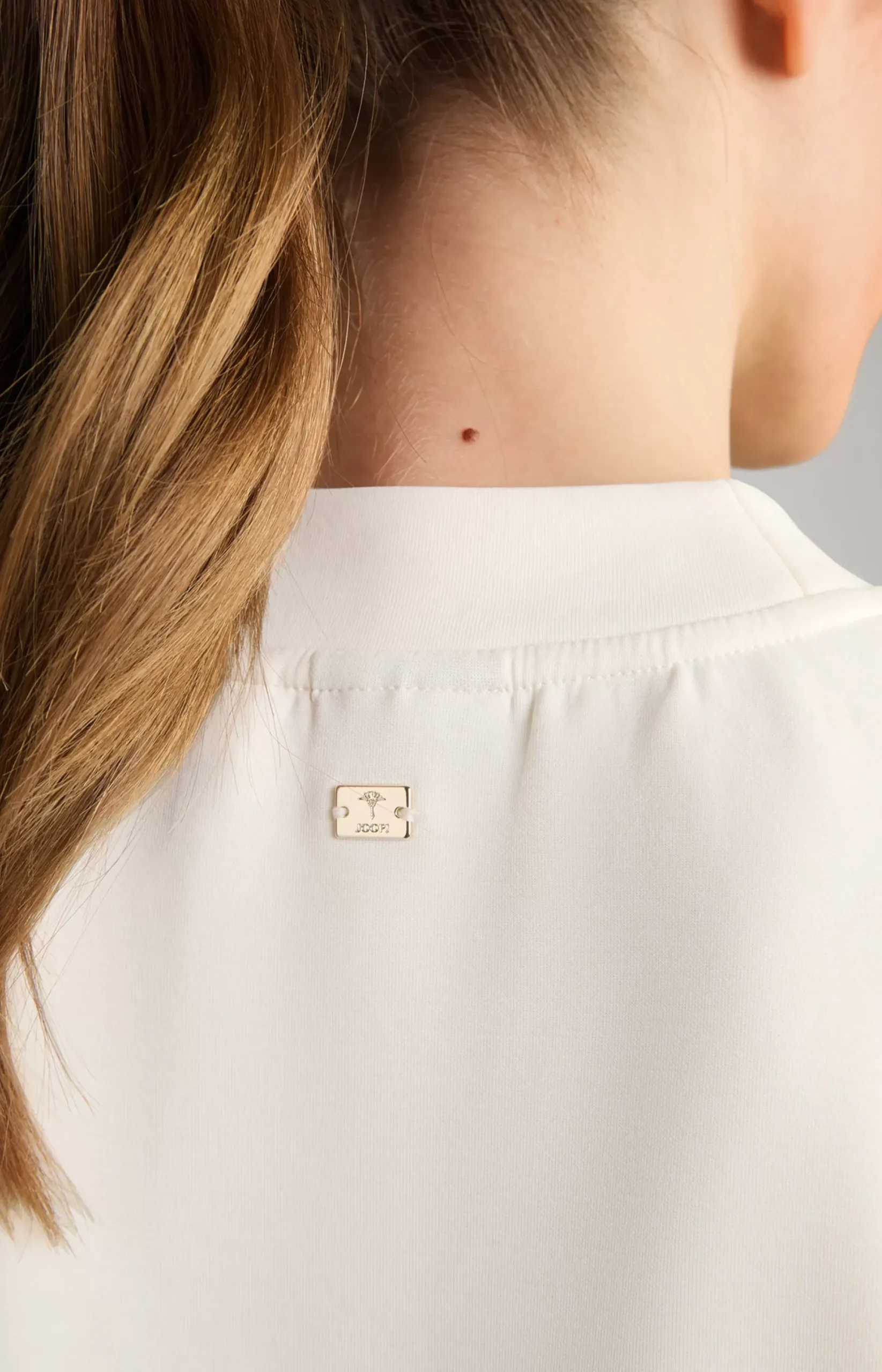 Online JOOP! Sweatshirt T-Shirt in Beige cream