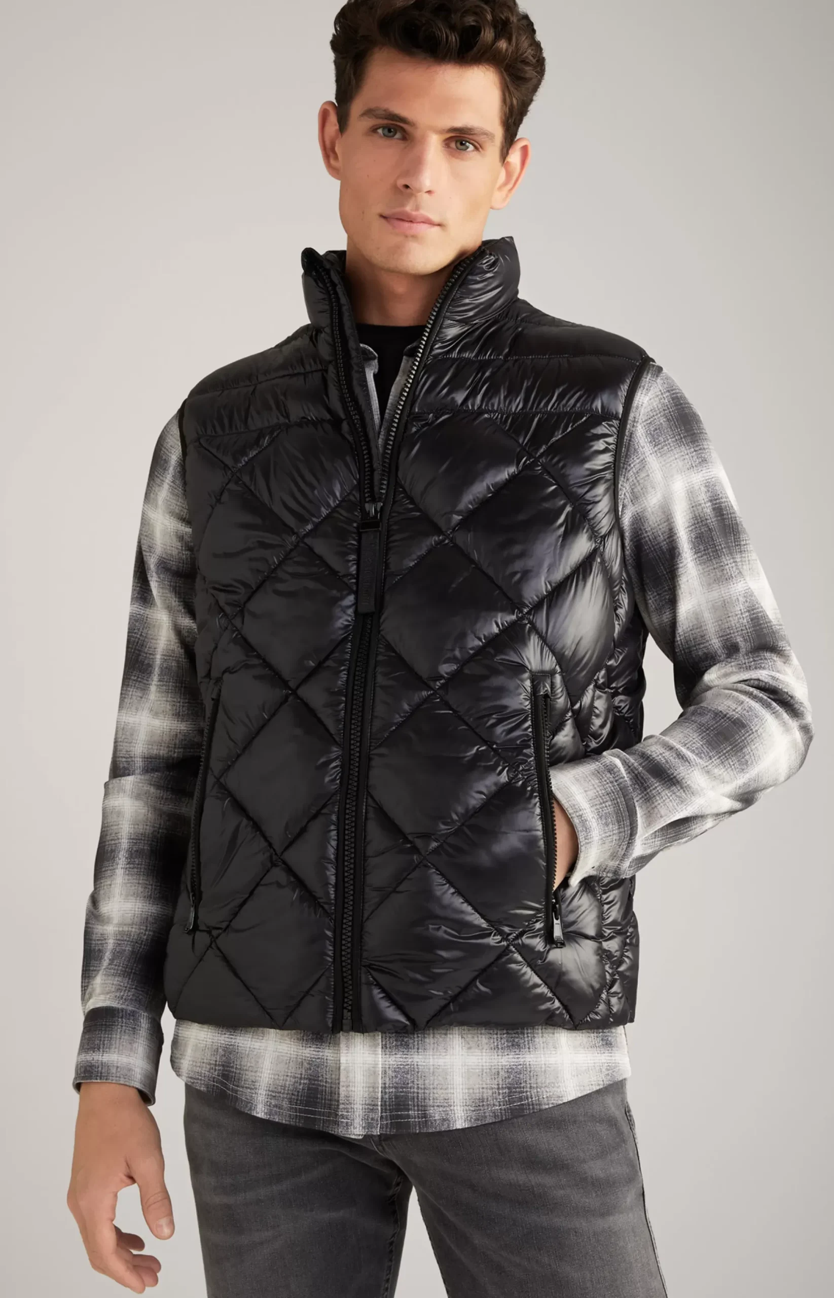 Discount JOOP! Vanor Nylon Quilted Vest in black