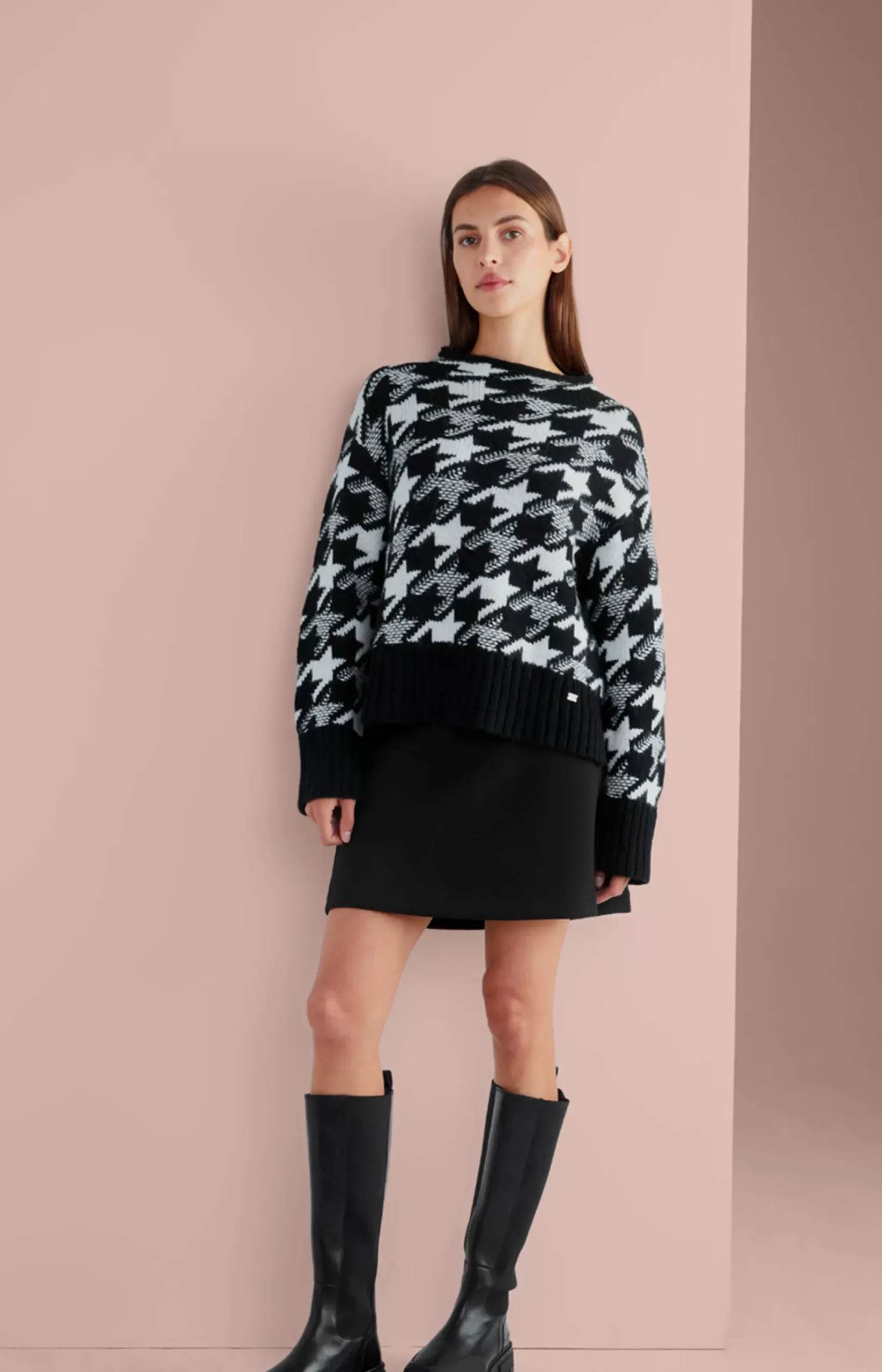 Best JOOP! Wool Blend Knitted Jumper in a Black and White Pattern black/white patterned